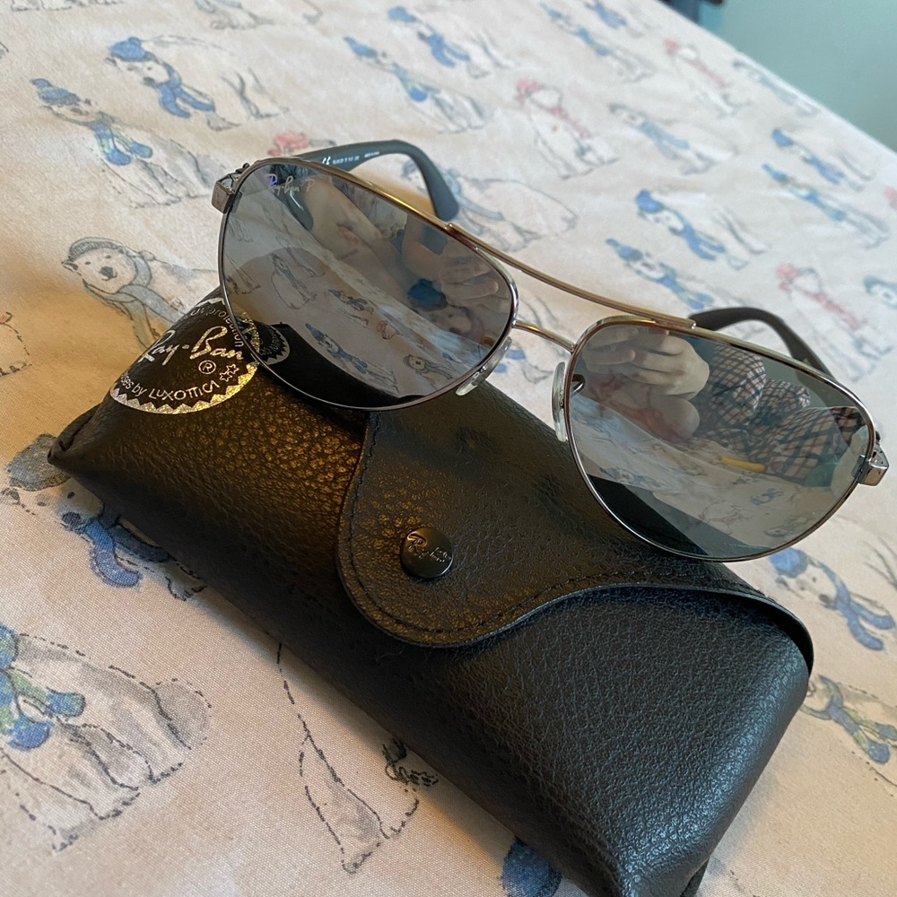 Sunglasses - Picture 2 of 6